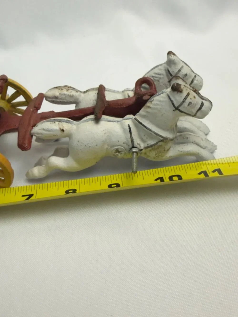 Cast Iron Vintage Horse-Drawn Fire Engine Pumper Wagon Toy Driver & 2 Horses 11